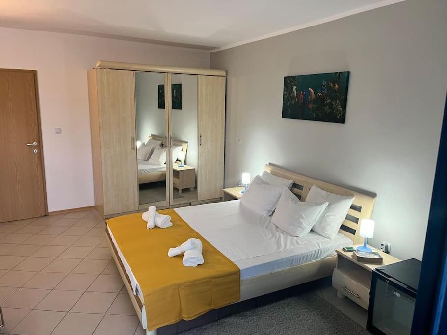 Large Apartment In Sunny Beach Esterno foto