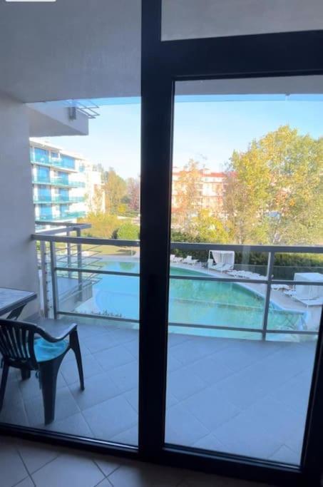 Large Apartment In Sunny Beach Esterno foto