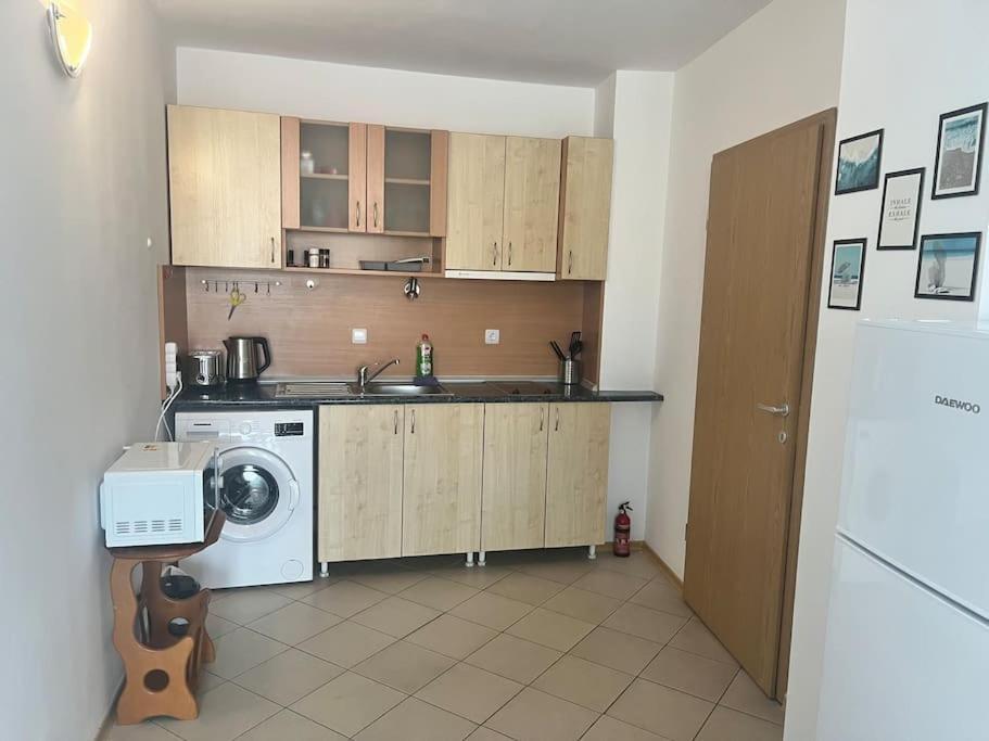 Large Apartment In Sunny Beach Esterno foto